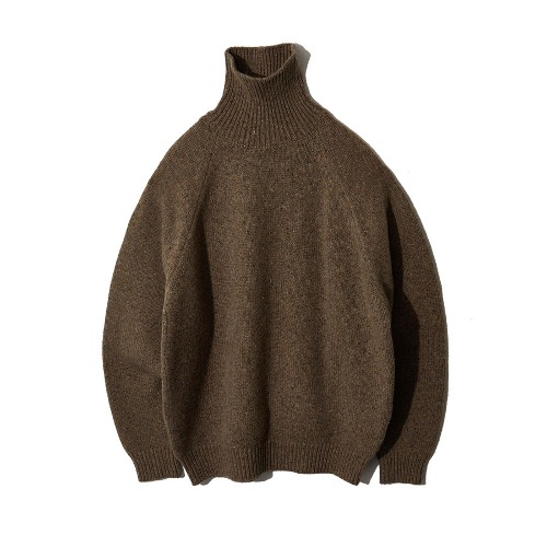 OVERSIZED HIGH NECK KNITTED SWEATER (TAUPE)
